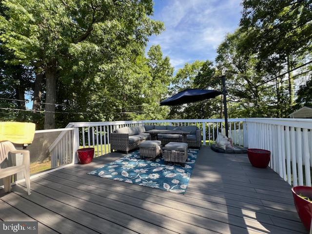 SNOWDEN OAKS - Residential