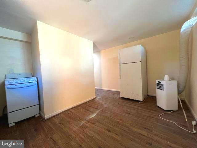 SNOWDEN OAKS - Residential