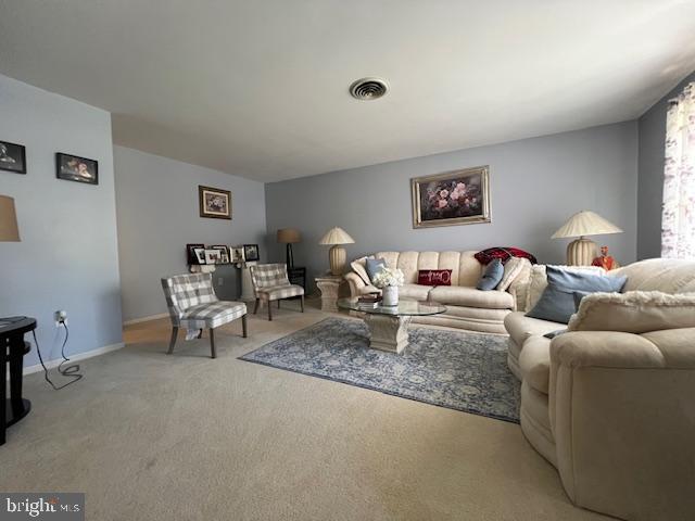 SNOWDEN OAKS - Residential