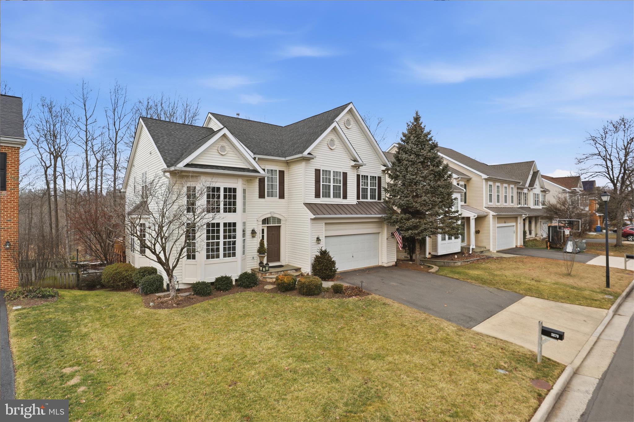 5870 LINDEN CREEK COURT