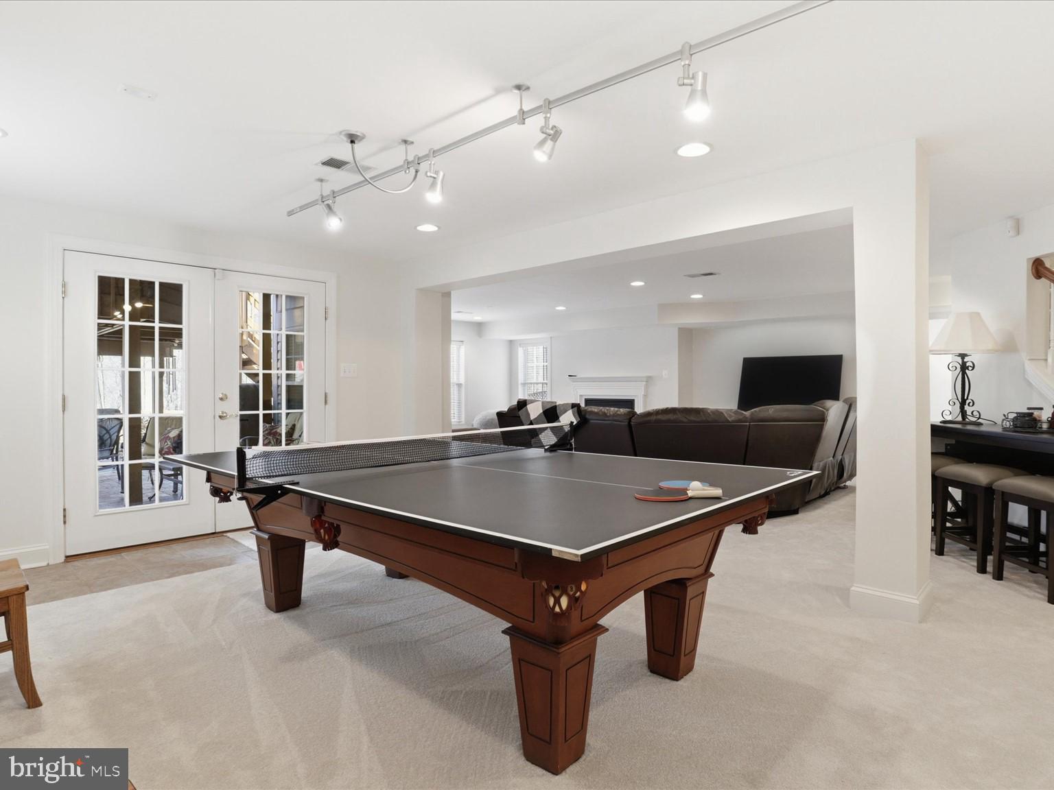 SULLY STATION II - Residential