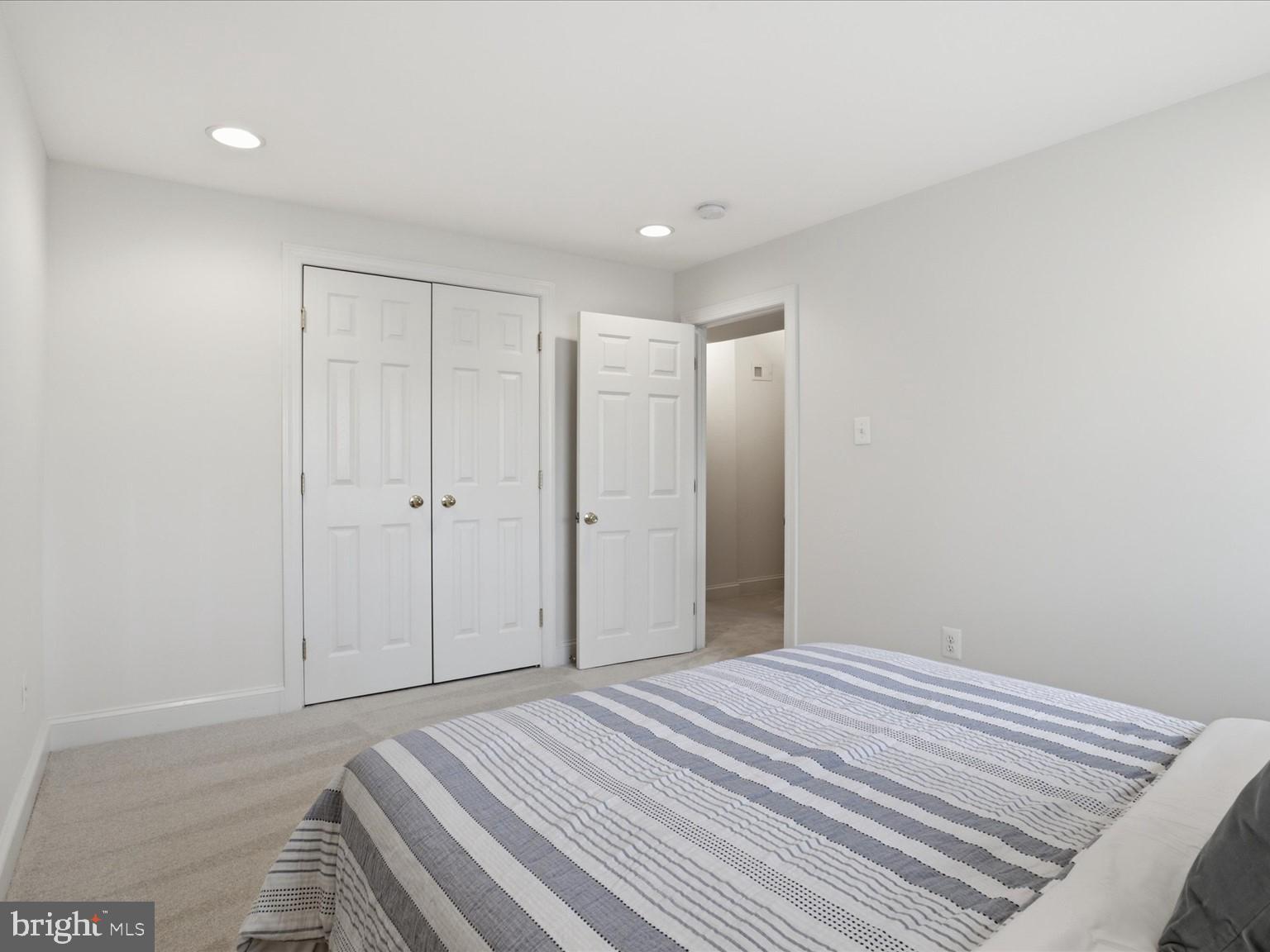 SULLY STATION II - Residential