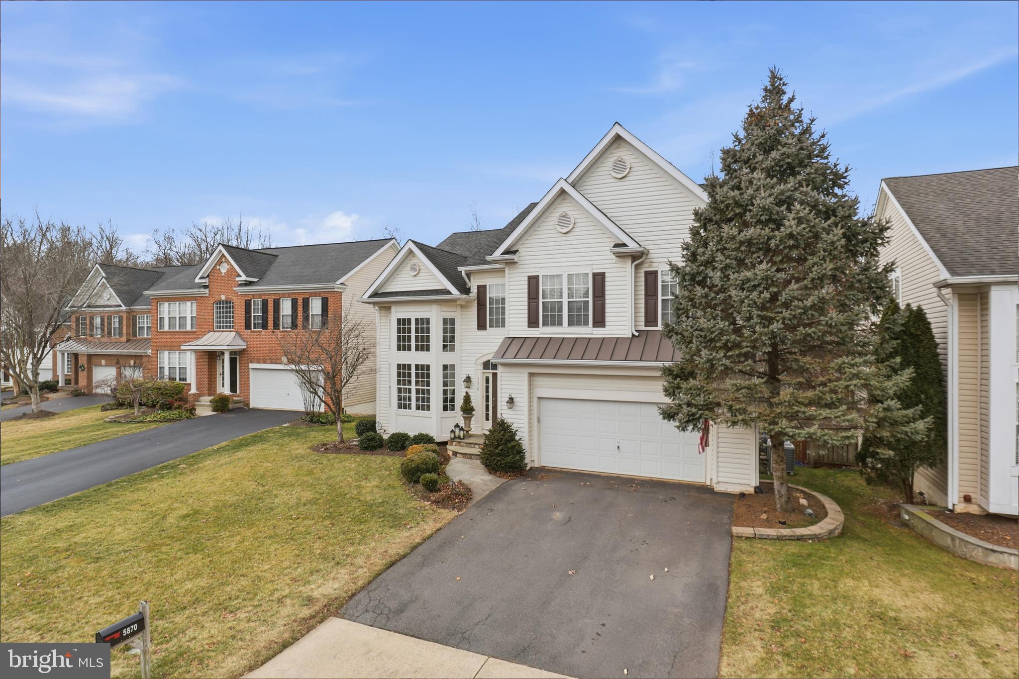 5870 LINDEN CREEK COURT