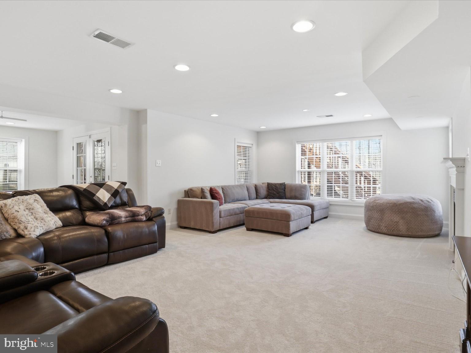 SULLY STATION II - Residential