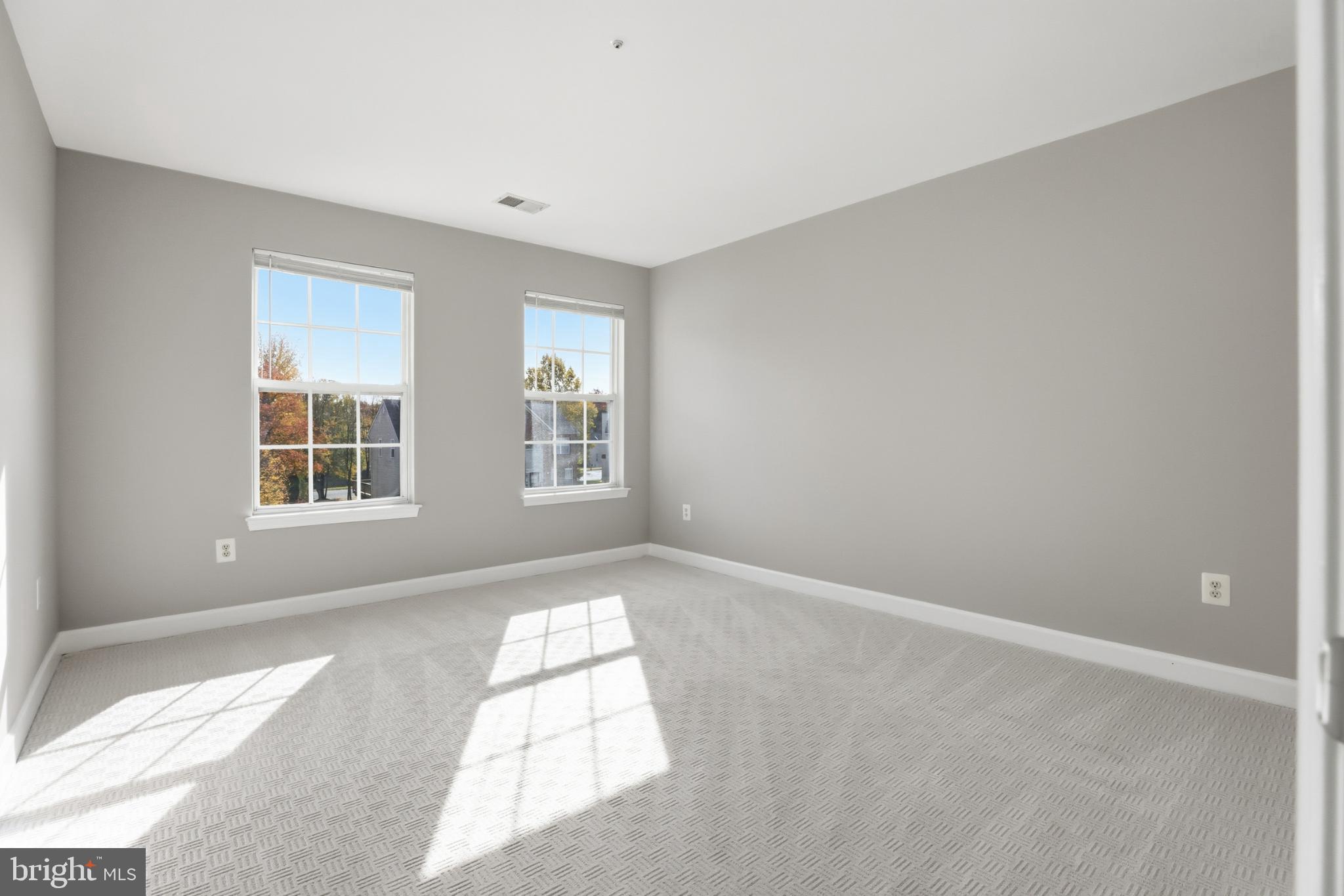 GLENN ESTATES - Residential