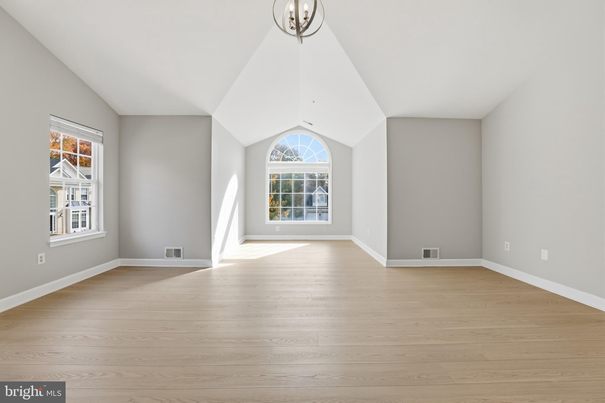 GLENN ESTATES - Residential