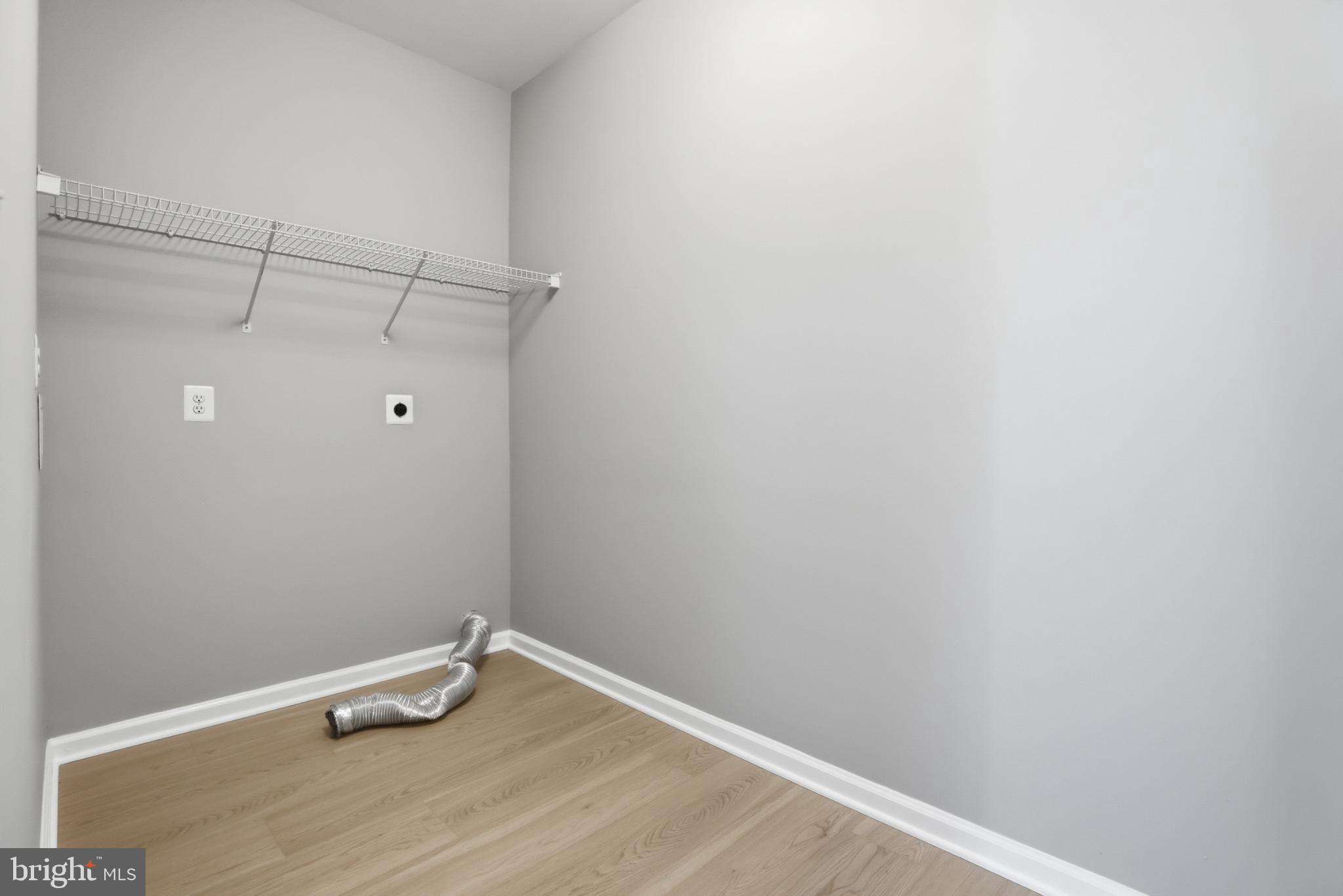 GLENN ESTATES - Residential