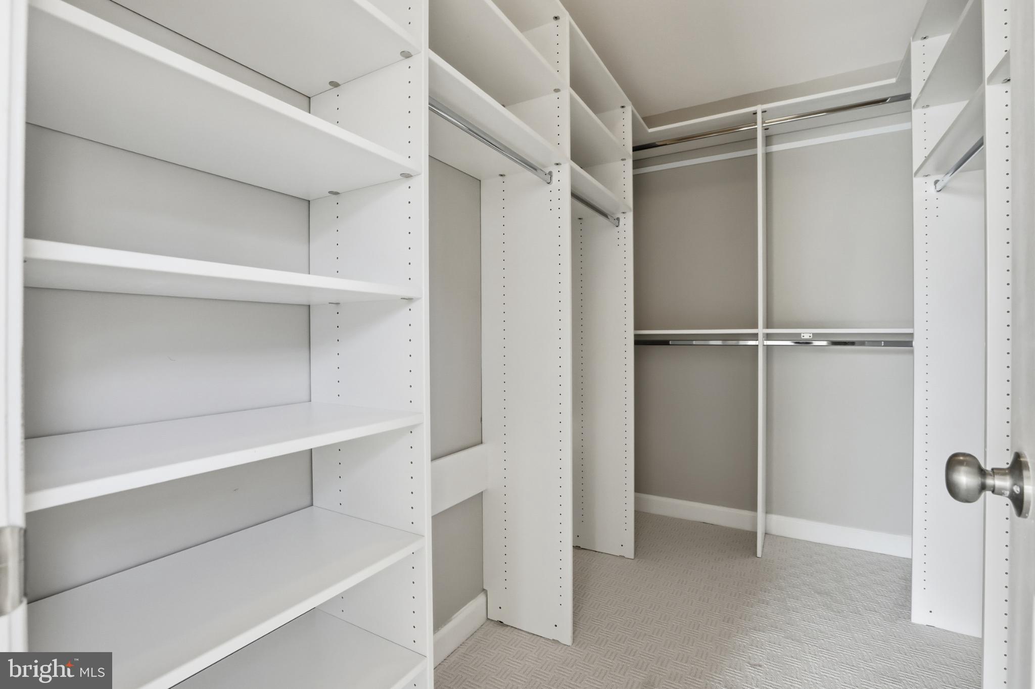 GLENN ESTATES - Residential