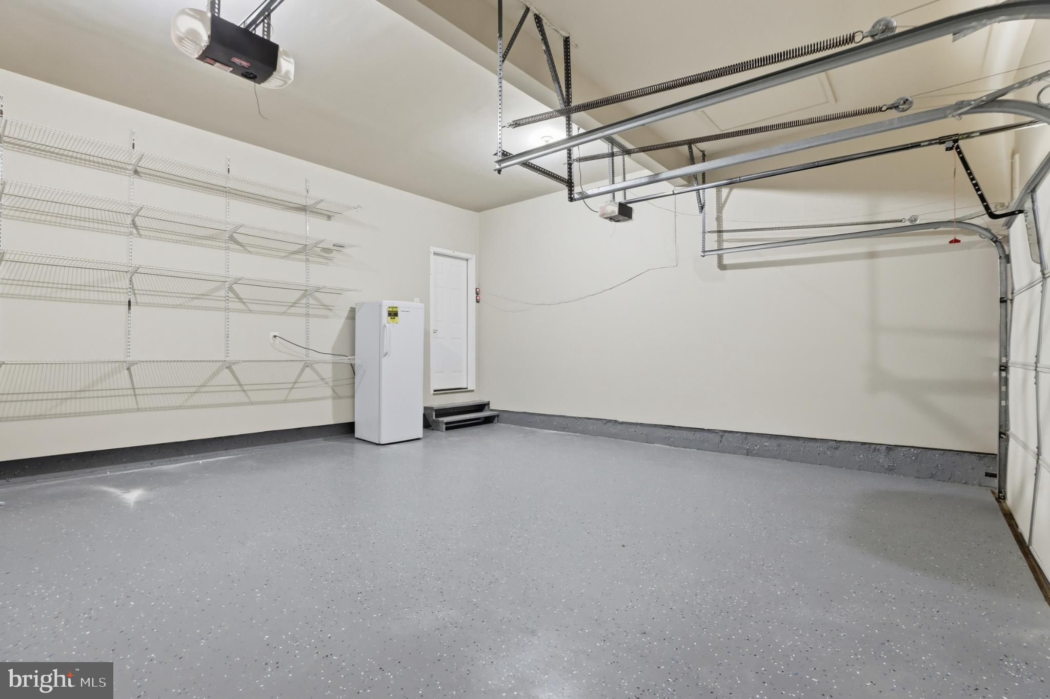 GLENN ESTATES - Residential