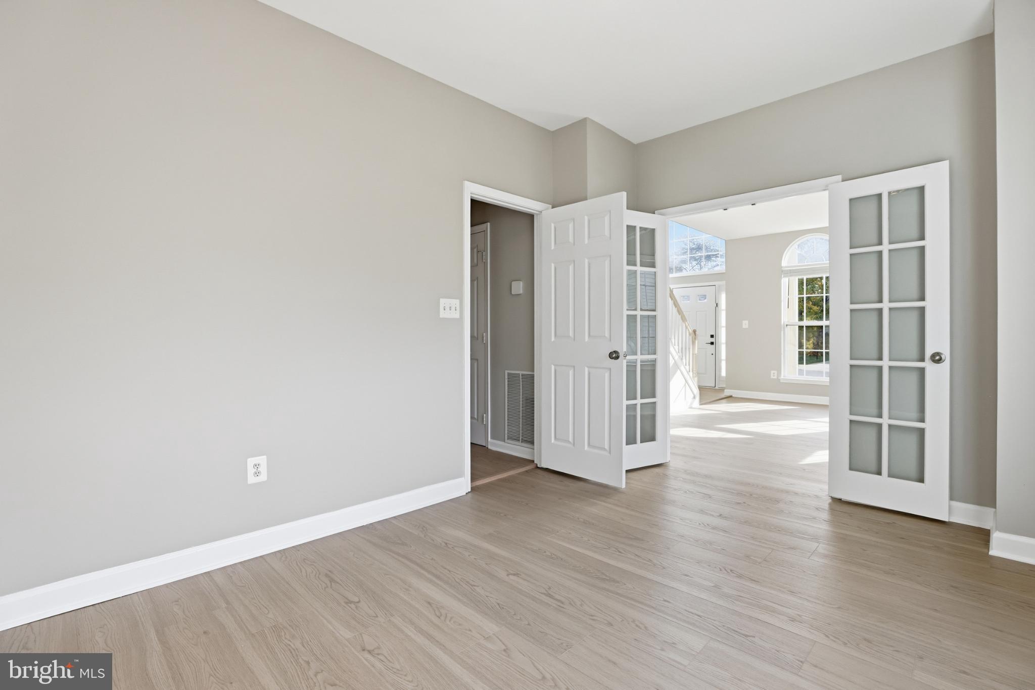 GLENN ESTATES - Residential