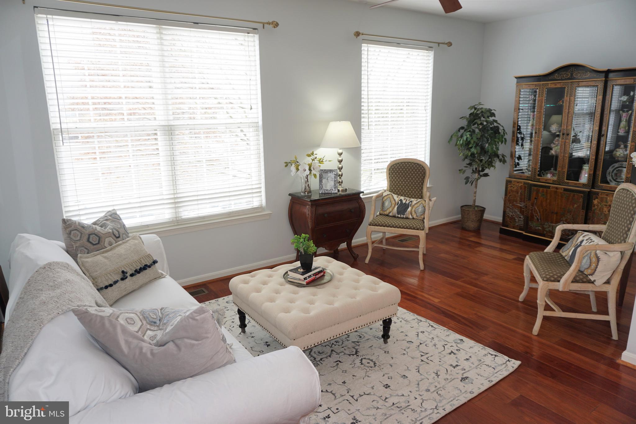 APPLEGATE NORTH - Residential