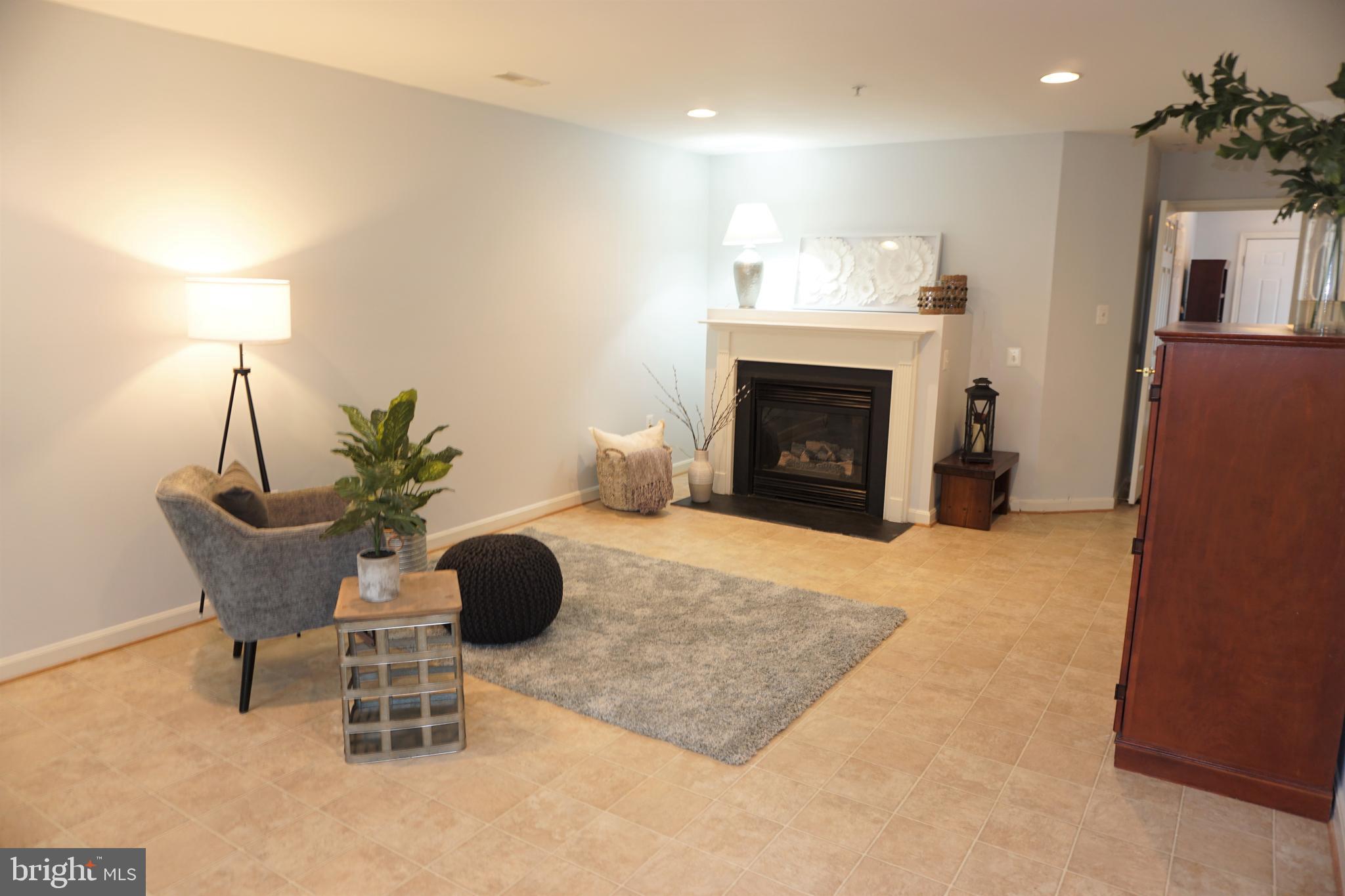 APPLEGATE NORTH - Residential