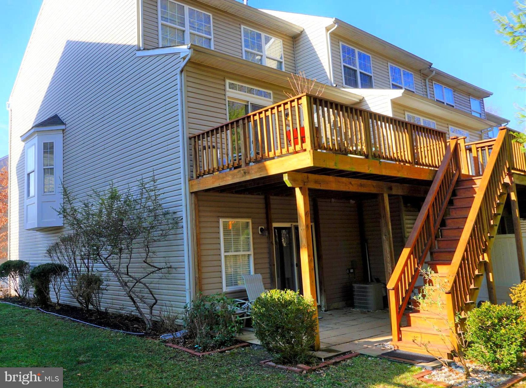 APPLEGATE NORTH - Residential