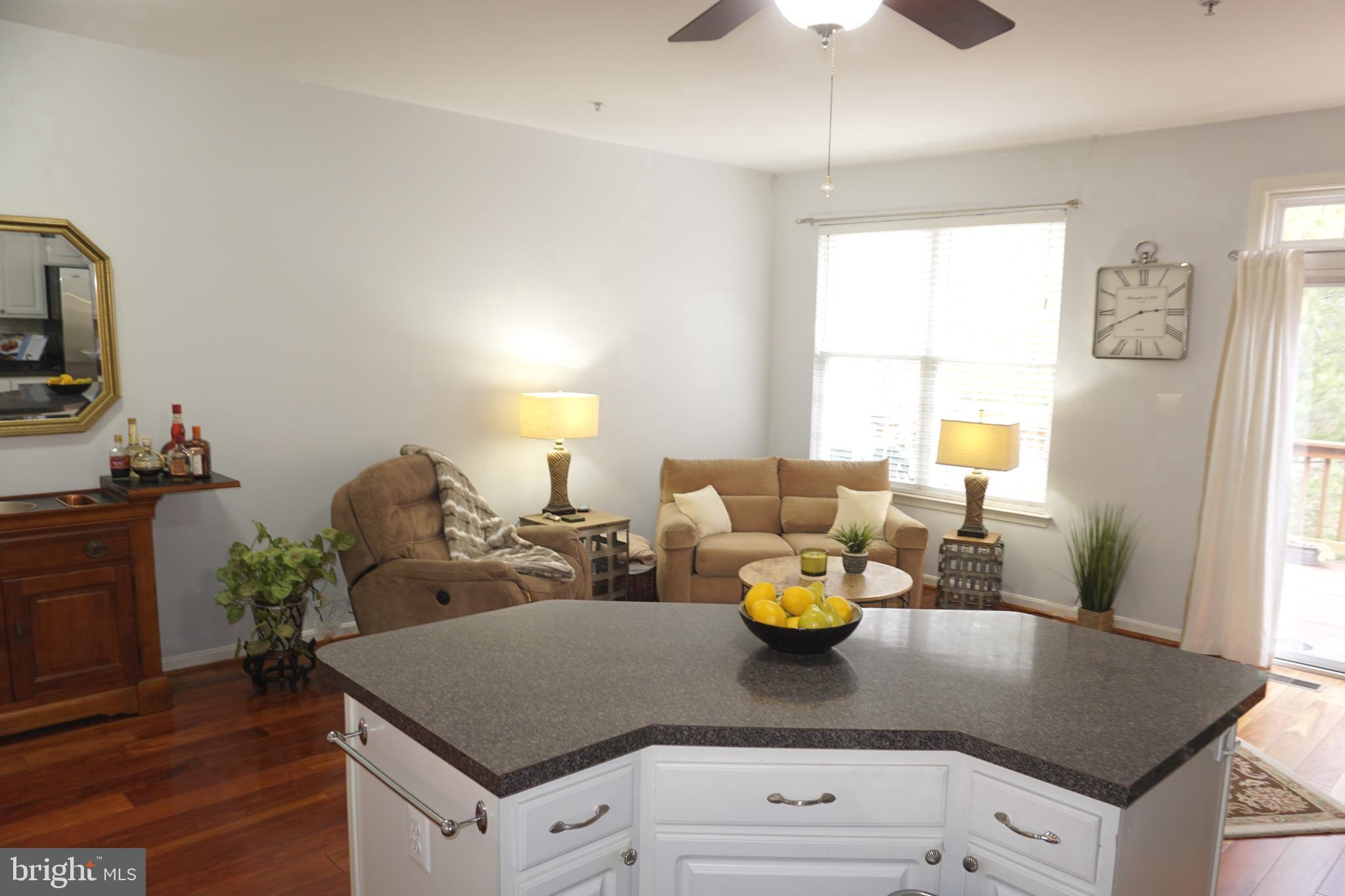 APPLEGATE NORTH - Residential