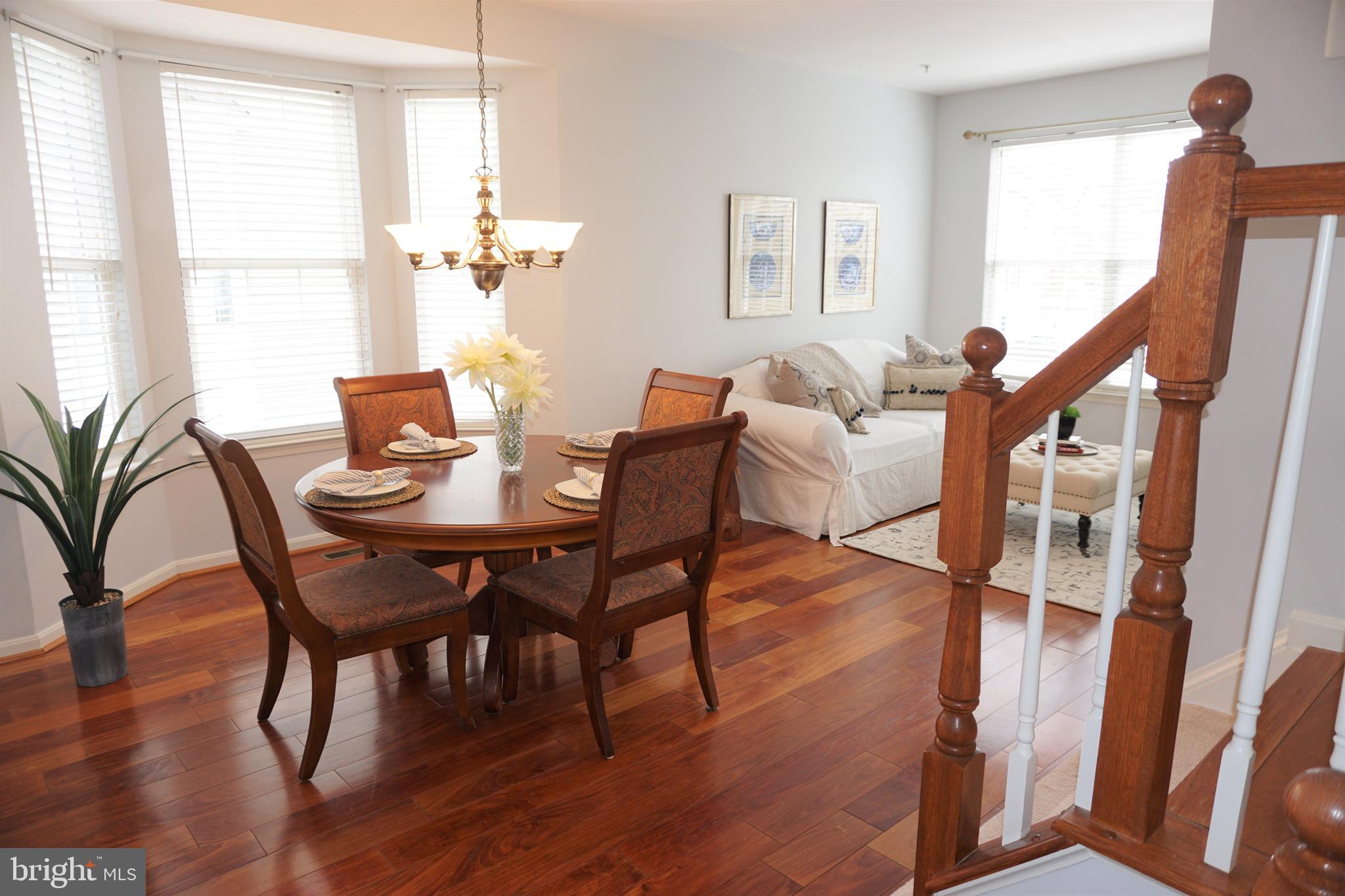 APPLEGATE NORTH - Residential