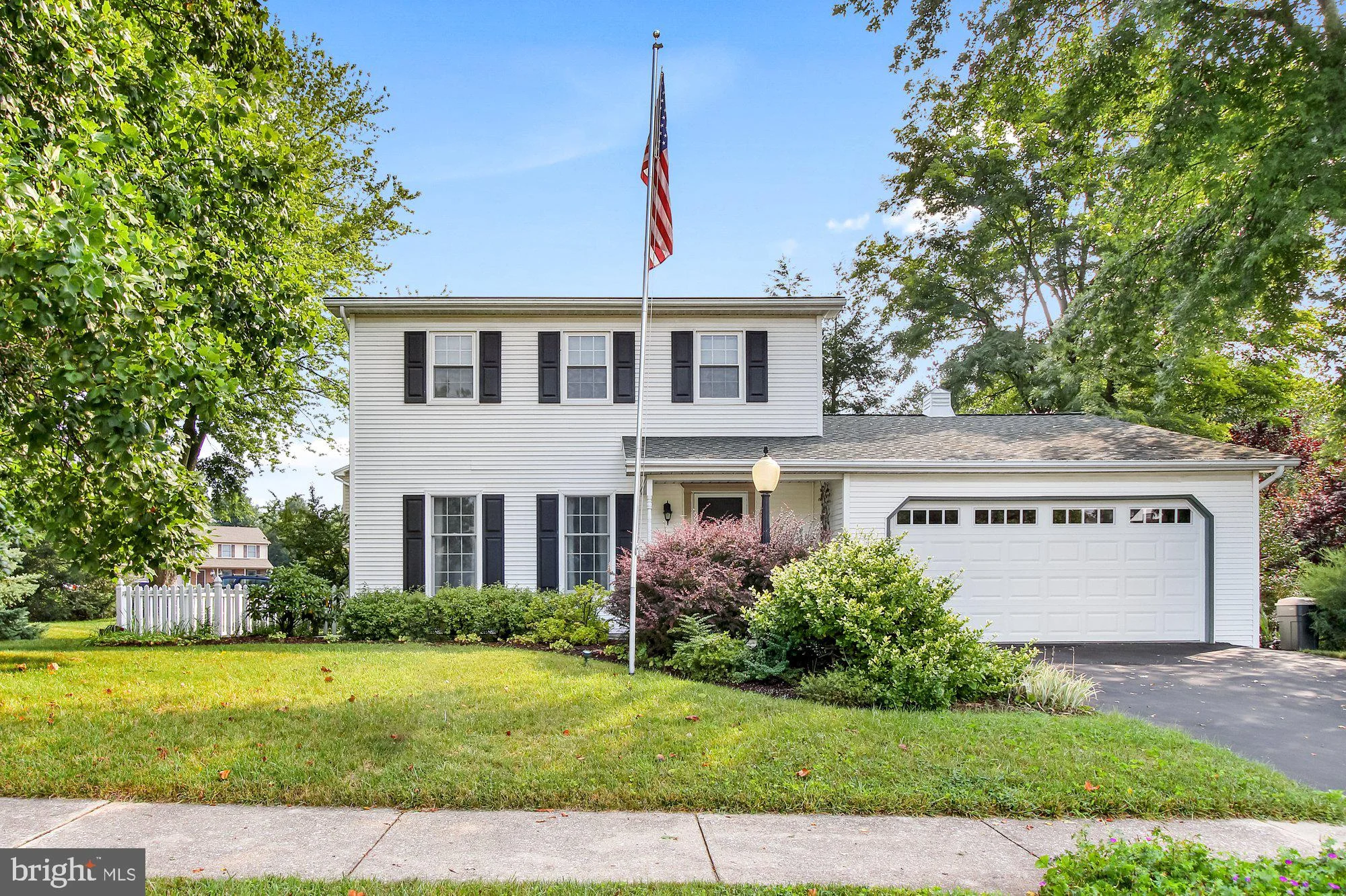 12 E Parkview Road, Manchester, PA 17345