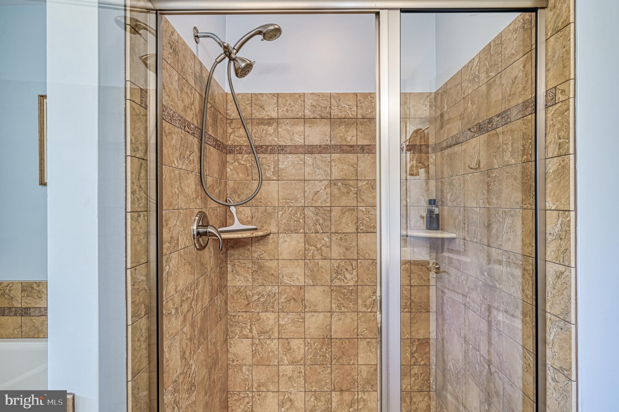 MORGAN I - Residential