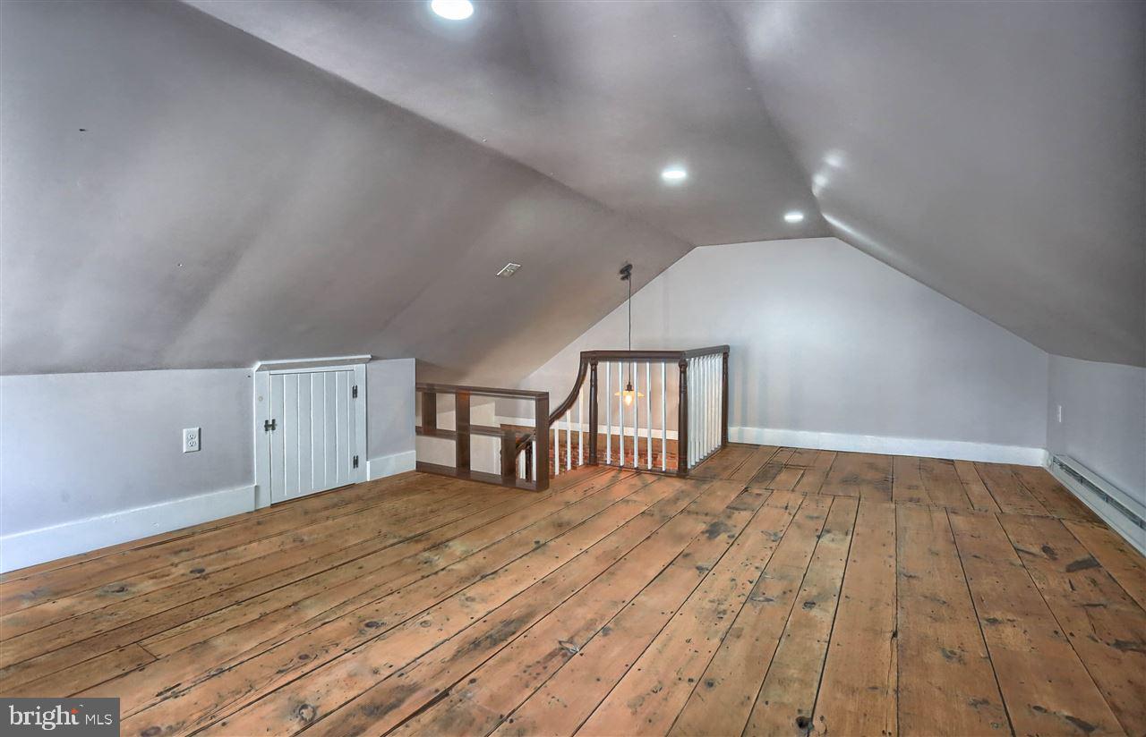 SHREWSBURY BORO - Residential