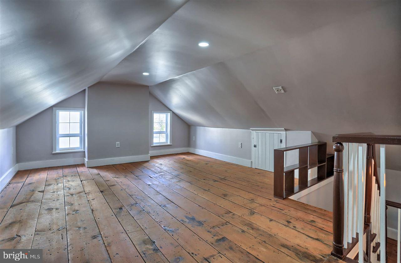 SHREWSBURY BORO - Residential