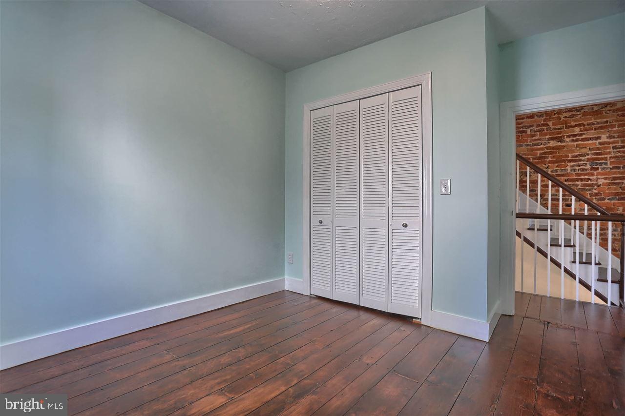 SHREWSBURY BORO - Residential