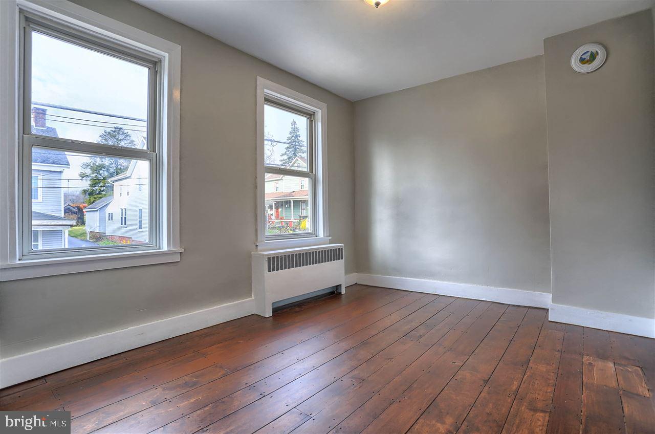 SHREWSBURY BORO - Residential