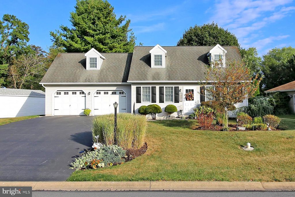 Photo of 1614 Greenwood Drive, LEBANON, PA 17046 (MLS # PALN2022828)