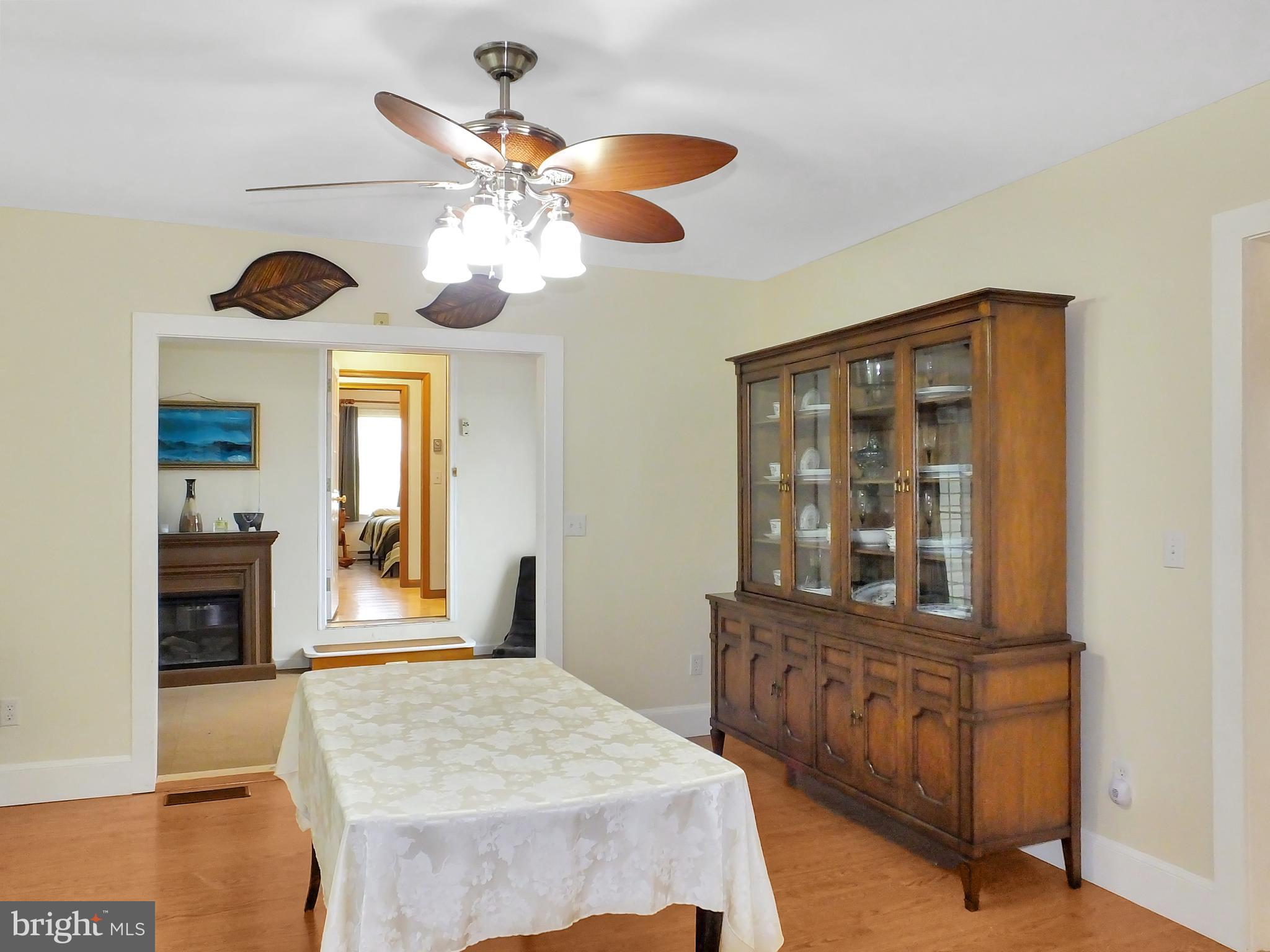 UPPER HOOPER ISLAND - Residential