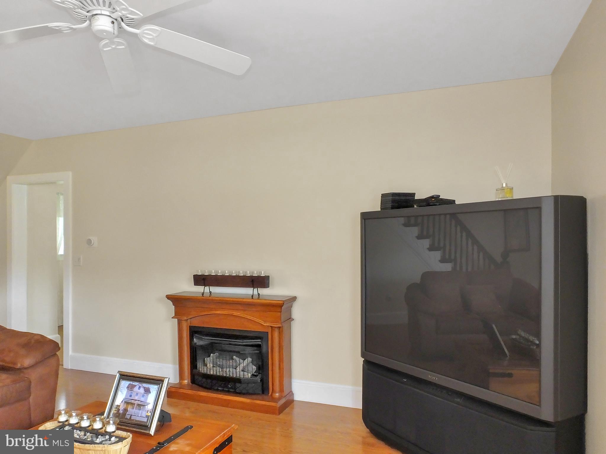 UPPER HOOPER ISLAND - Residential