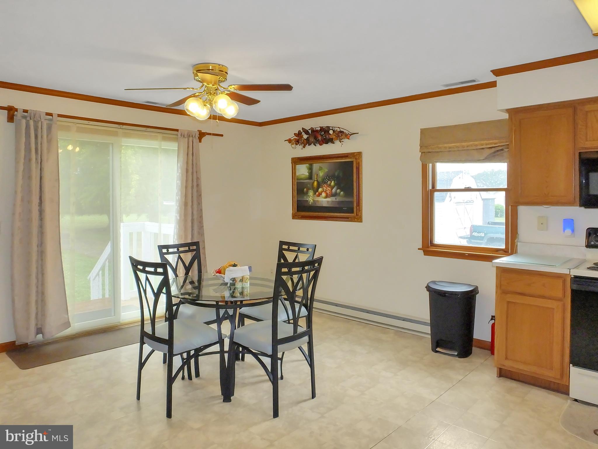 UPPER HOOPER ISLAND - Residential