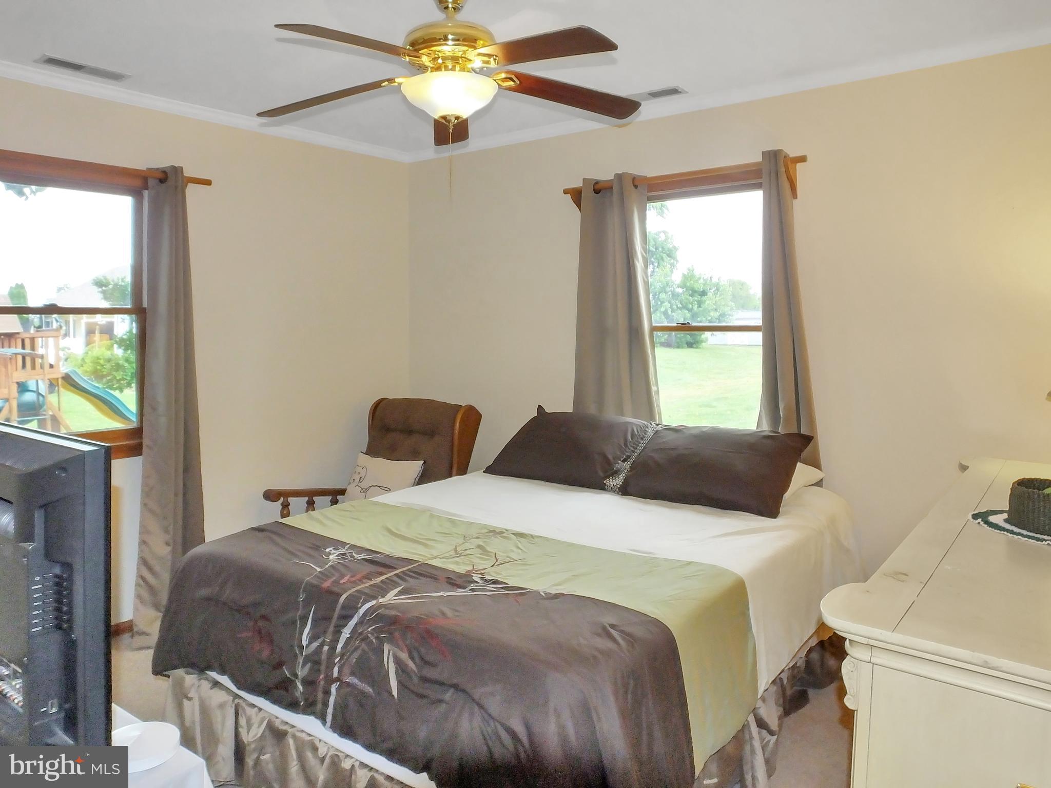 UPPER HOOPER ISLAND - Residential