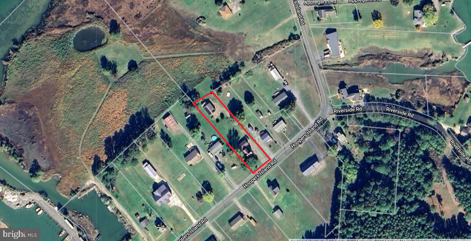 UPPER HOOPER ISLAND - Residential