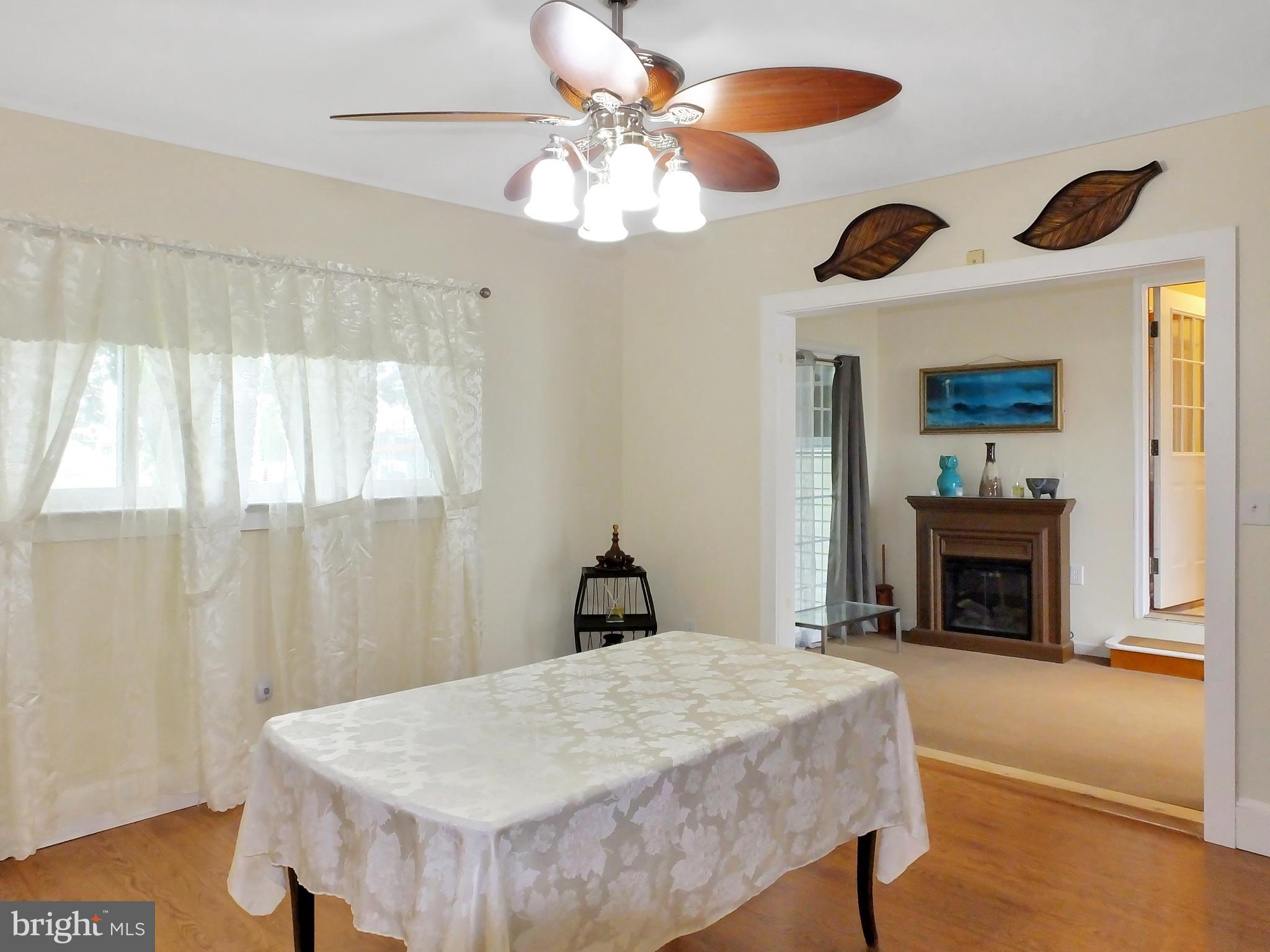 UPPER HOOPER ISLAND - Residential