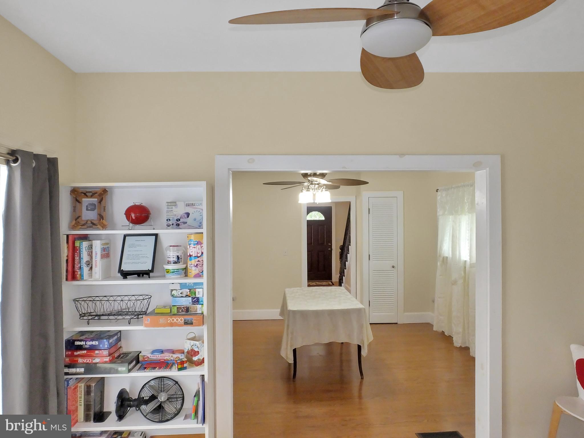 UPPER HOOPER ISLAND - Residential