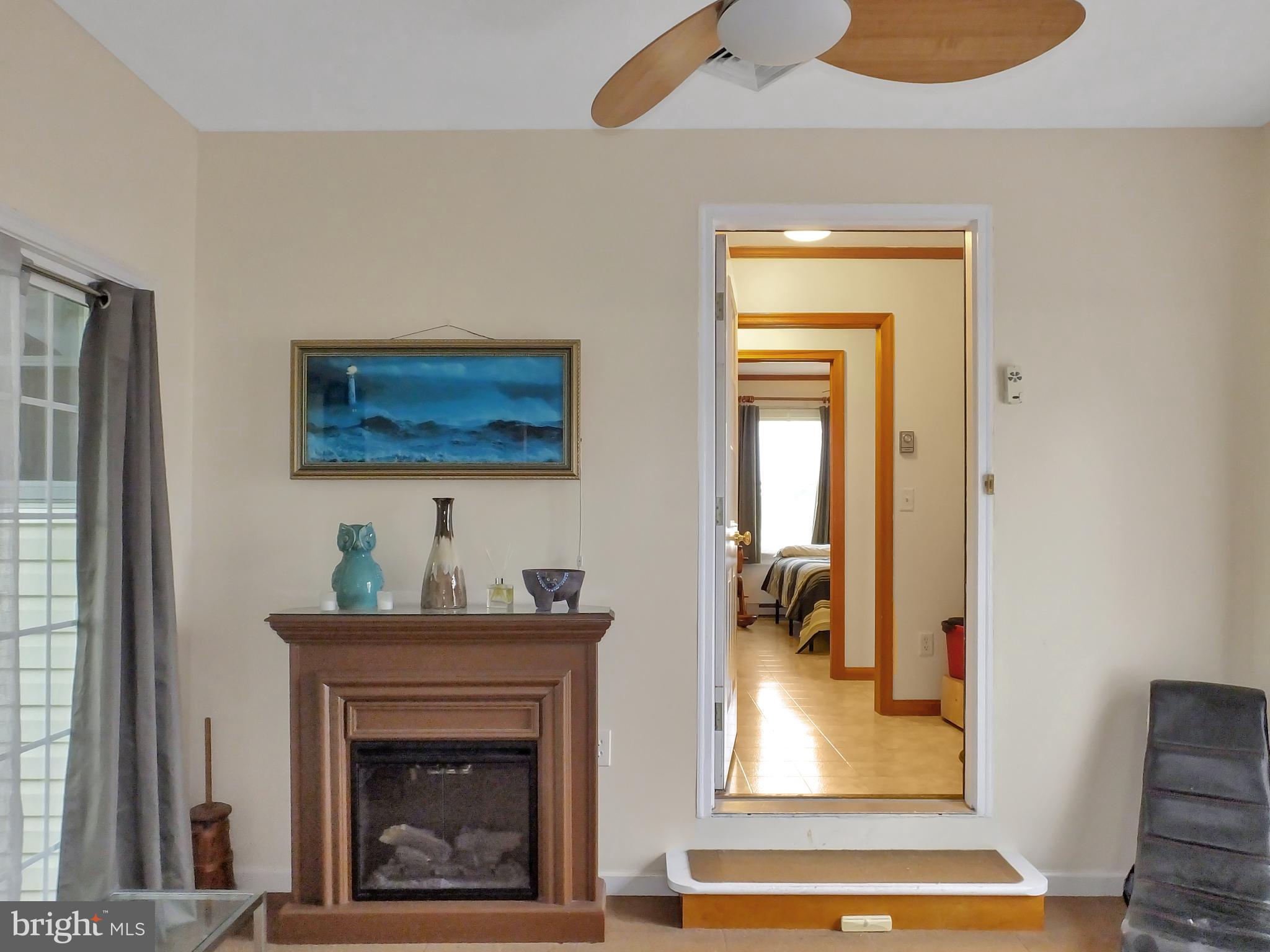 UPPER HOOPER ISLAND - Residential