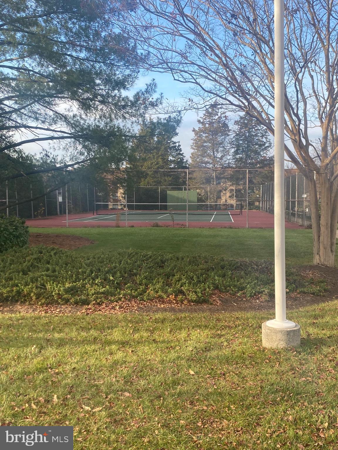 HUNTING RIDGE CONDOMINIUM - Residential