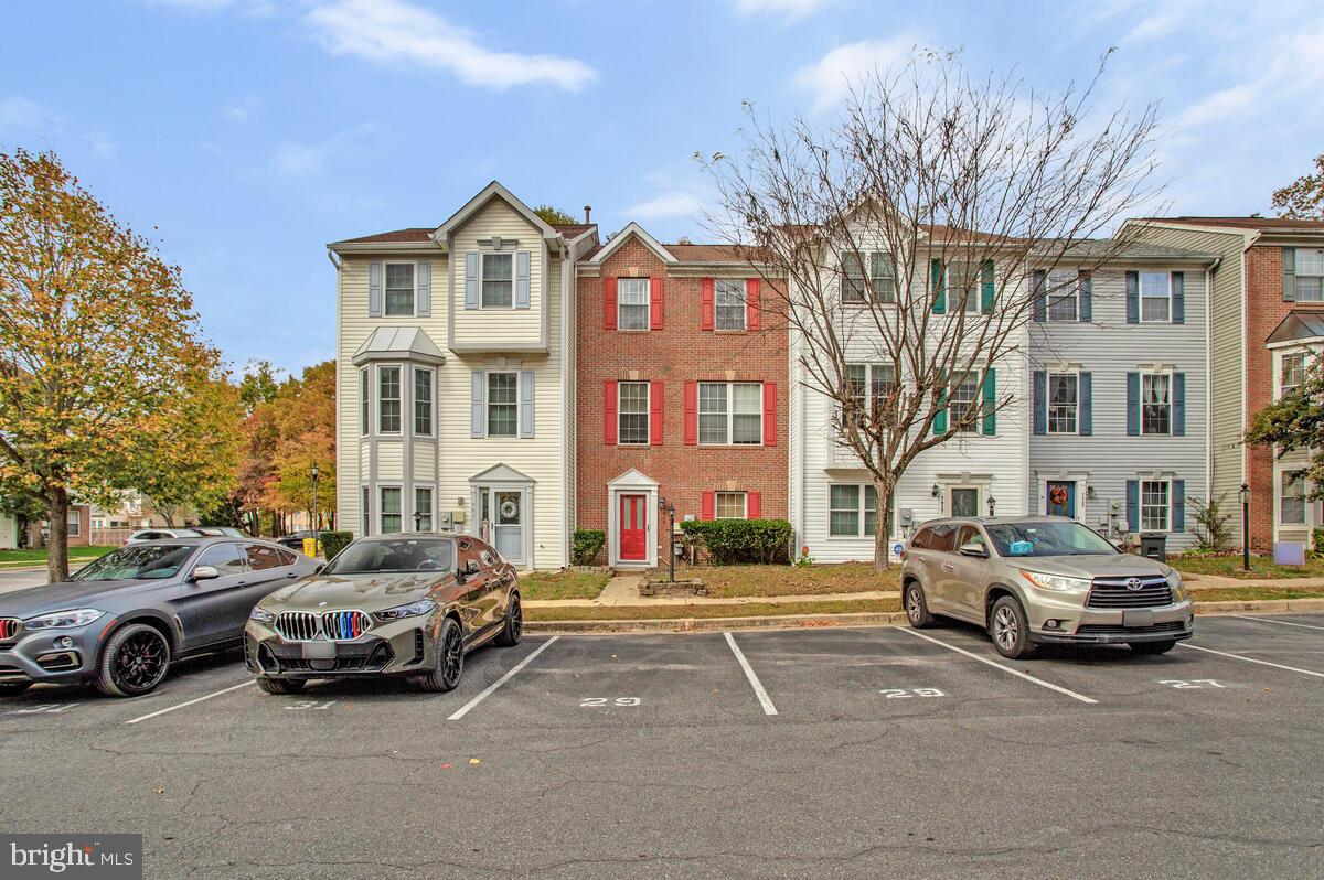 CARRIAGE PINES/LAKE VILL - Residential Lease