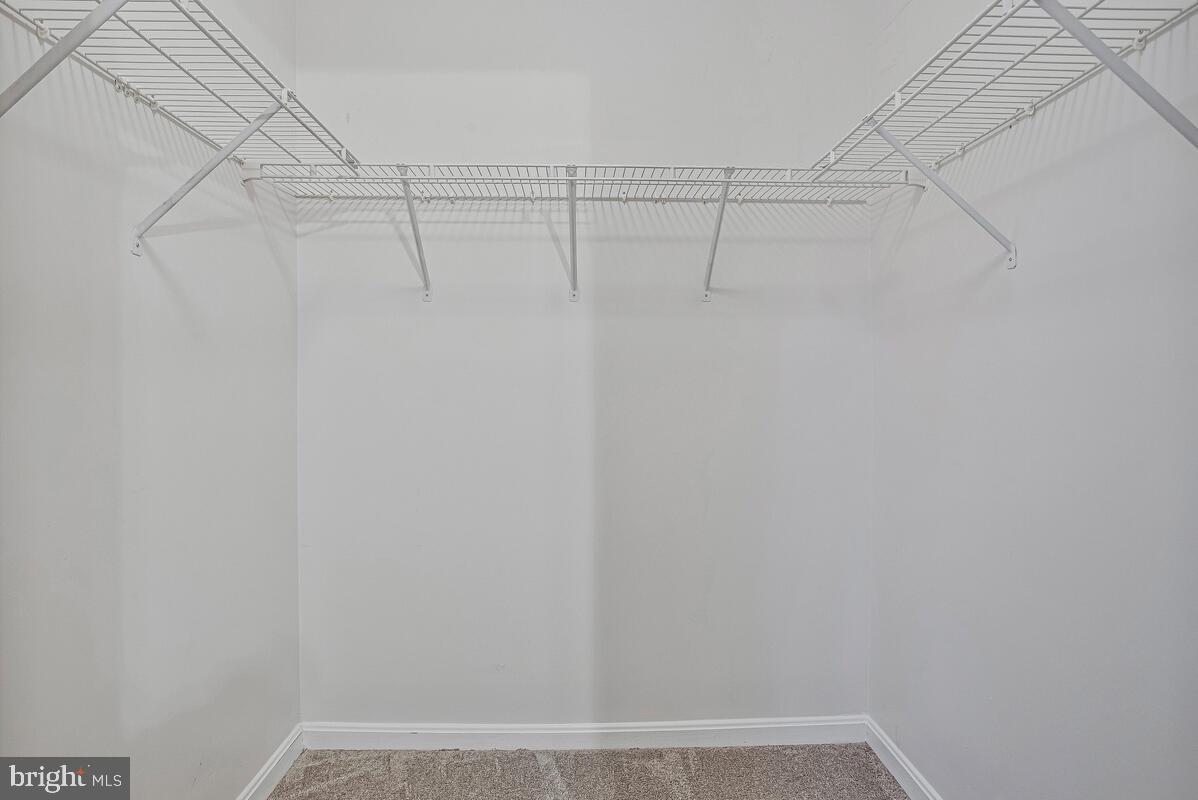 CARRIAGE PINES/LAKE VILL - Residential Lease