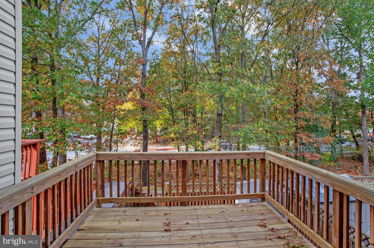 CARRIAGE PINES/LAKE VILL - Residential Lease