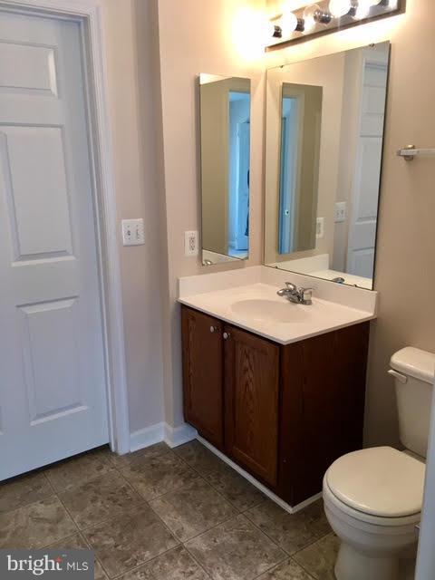 SILVER LAKE - Residential Lease