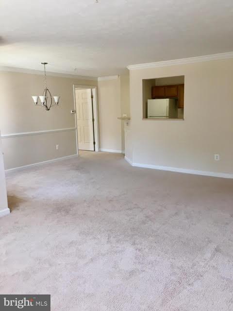 SILVER LAKE - Residential Lease