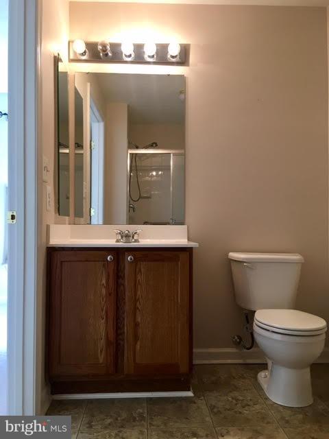 SILVER LAKE - Residential Lease