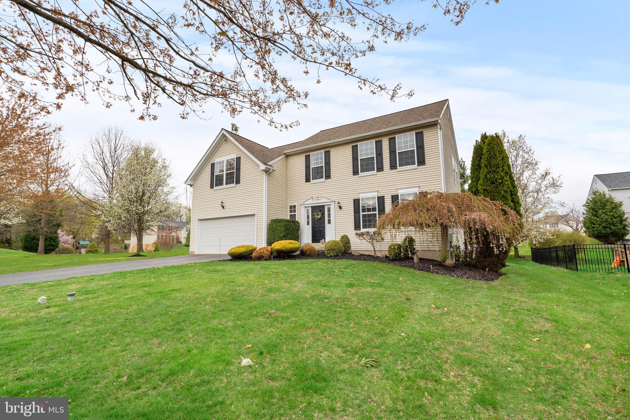 MOOREHALL AT VALLE - Residential
