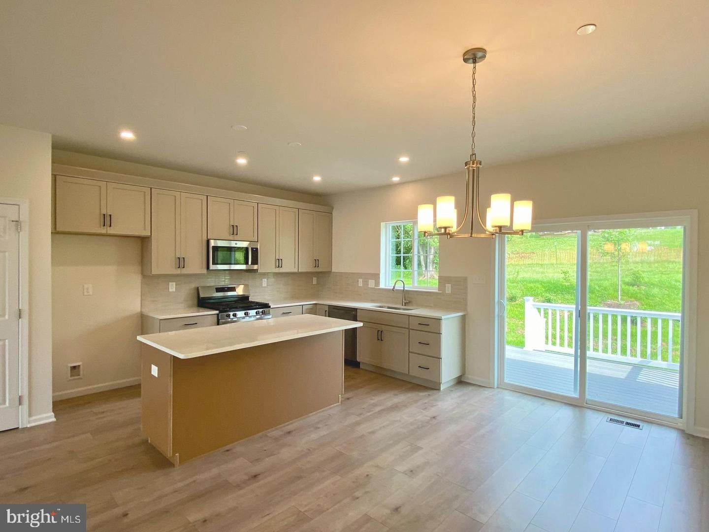 "A" Newport WEST SAWYER COURT