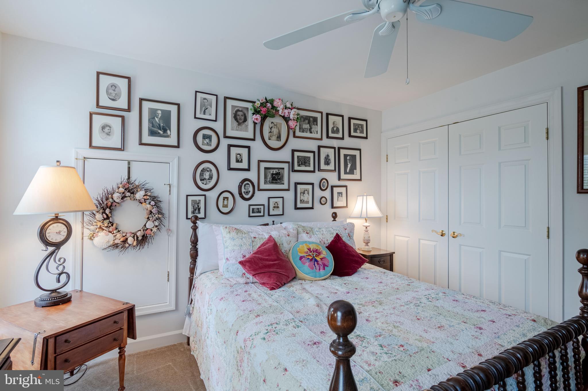 FRANKLIN KNOLL - Residential