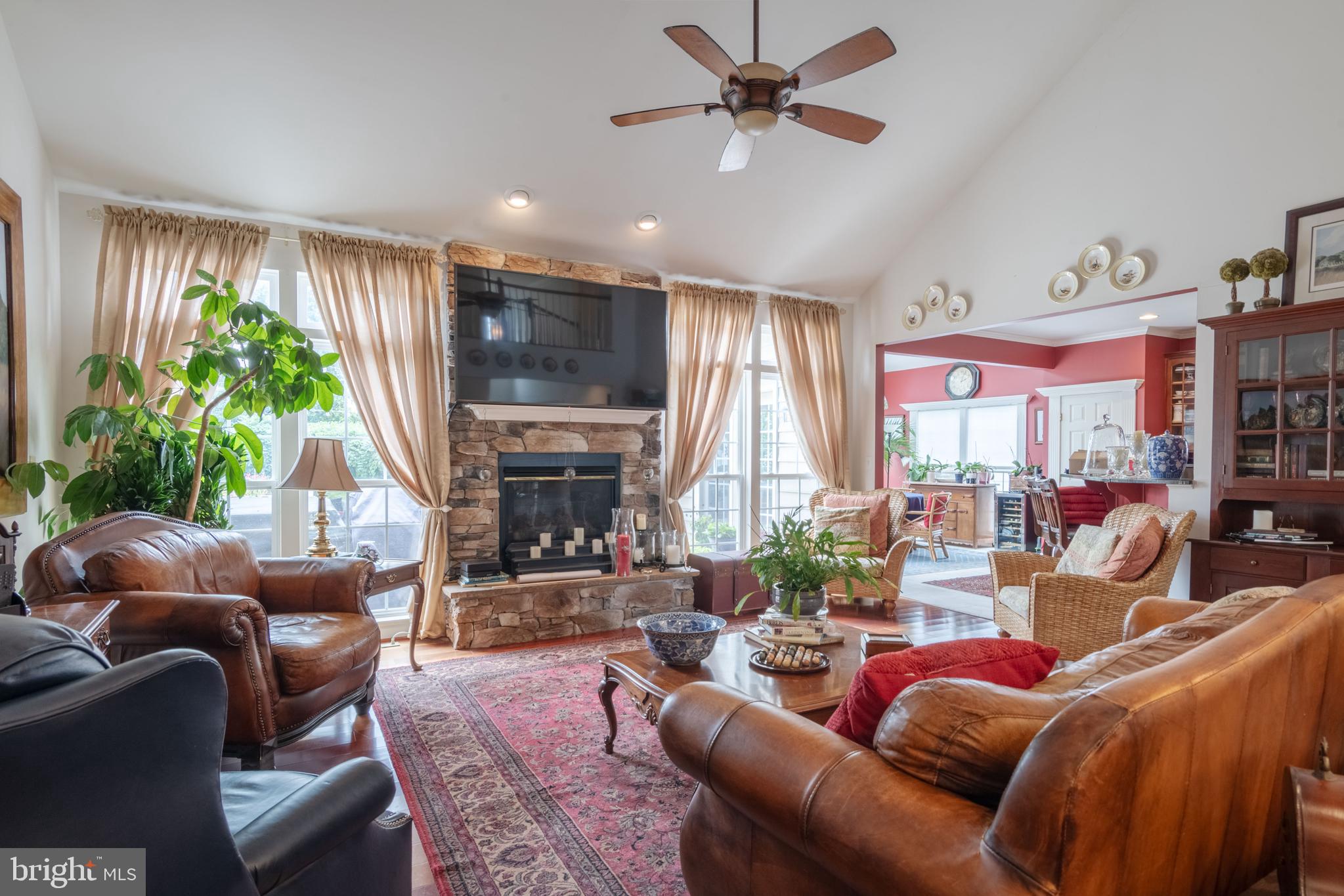 FRANKLIN KNOLL - Residential