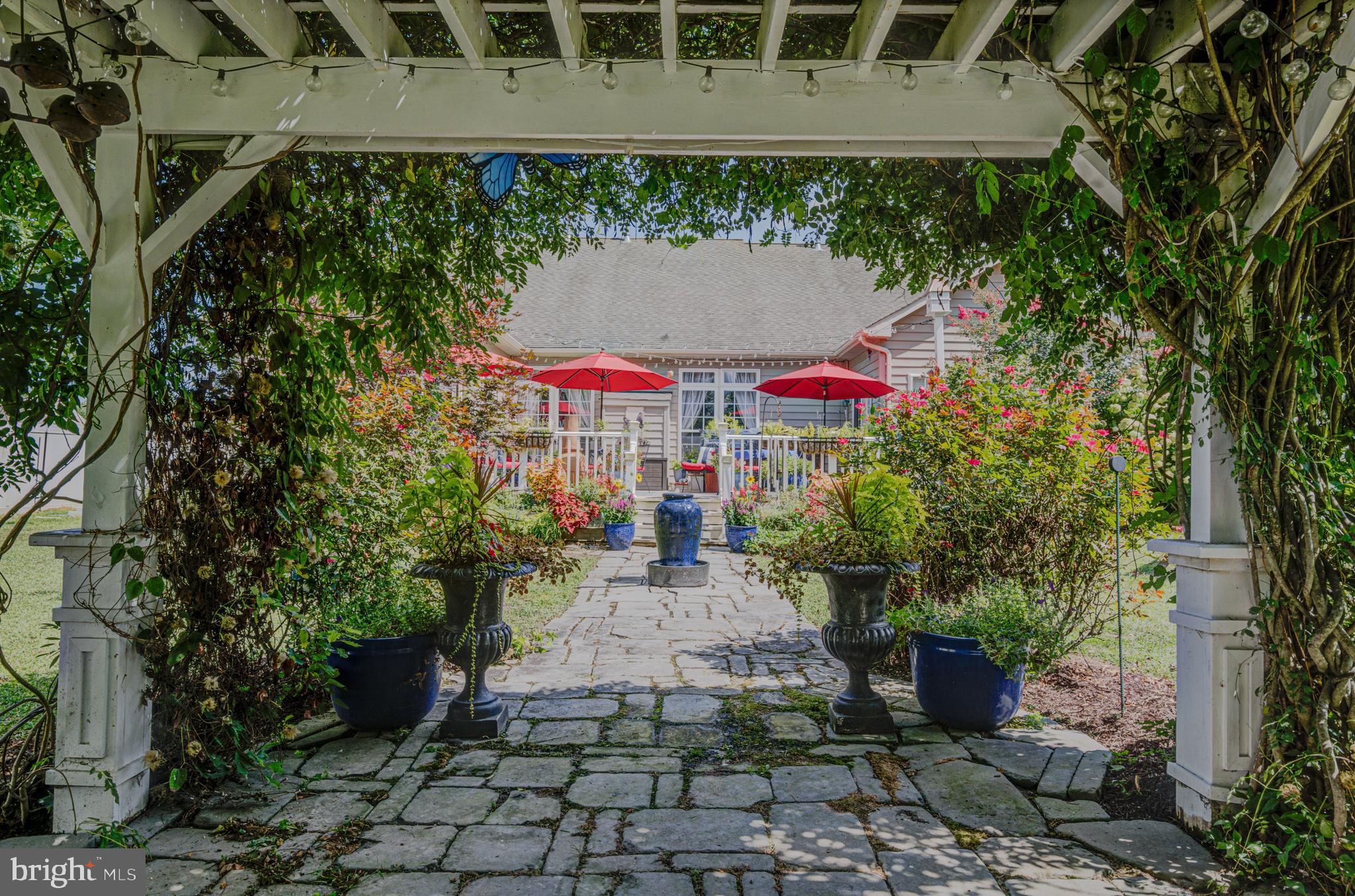 FRANKLIN KNOLL - Residential