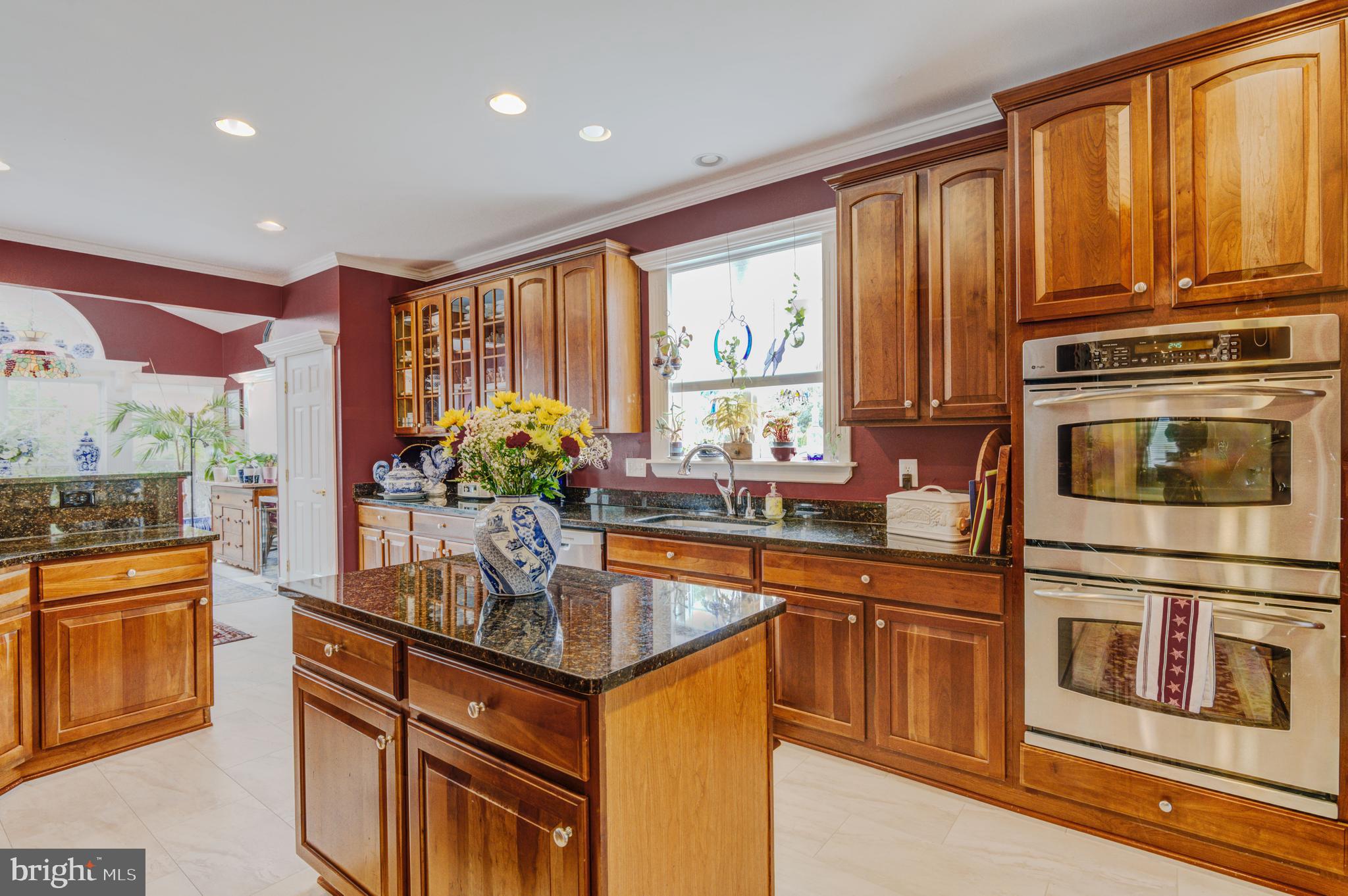 FRANKLIN KNOLL - Residential