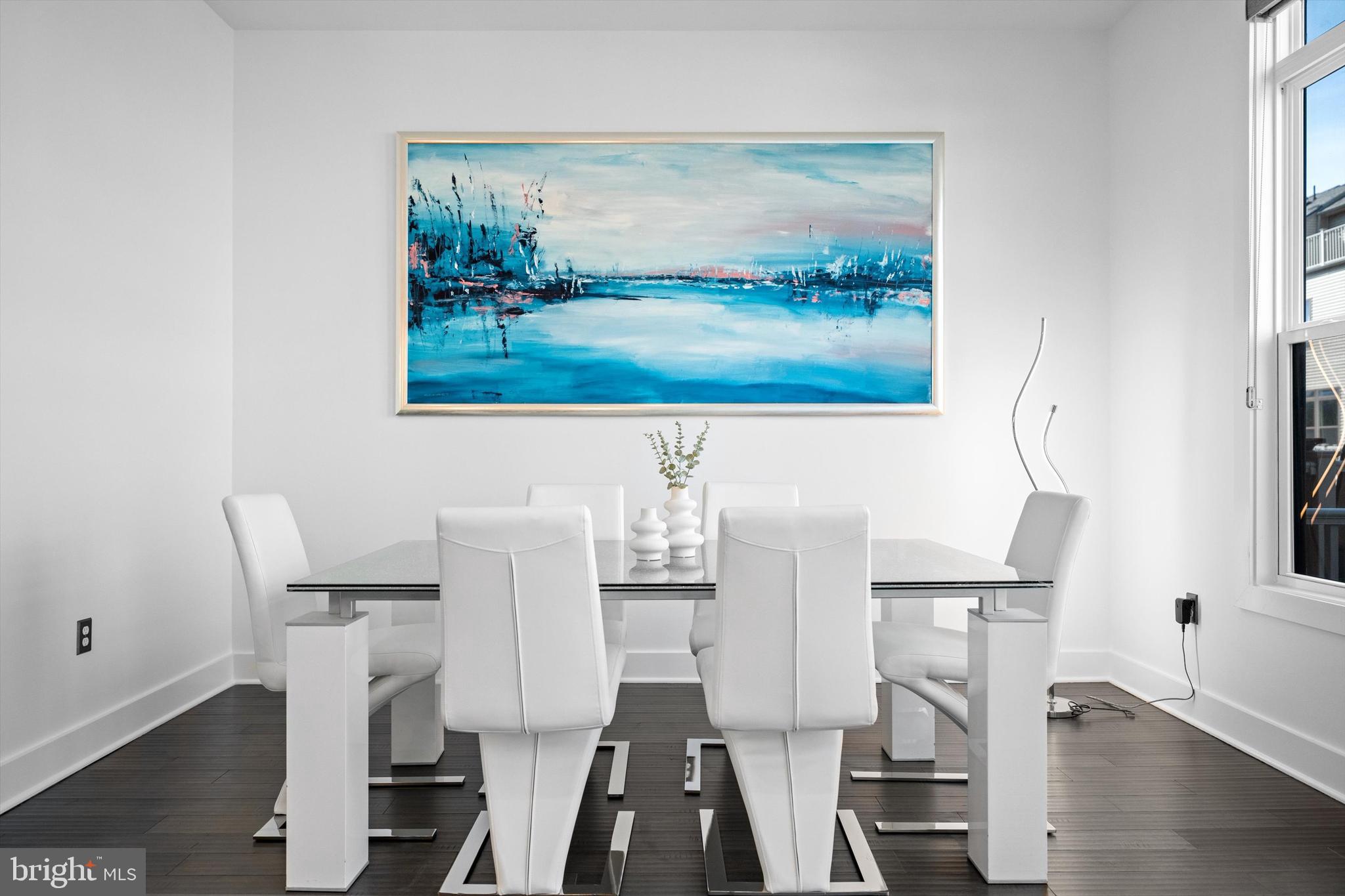 ONE LOUDOUN - Residential