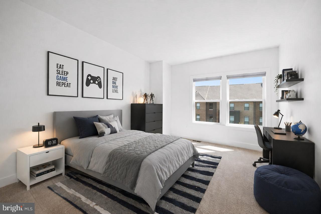 ONE LOUDOUN - Residential