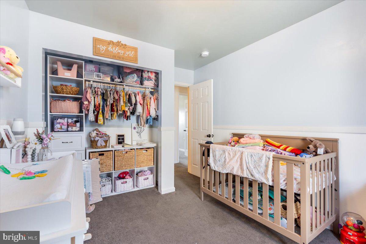 GEORGETOWN SQUARE - Residential Lease